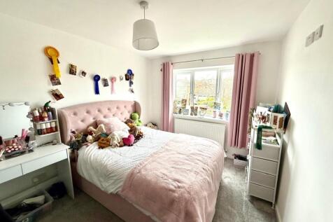 6 valley dr-bed 1