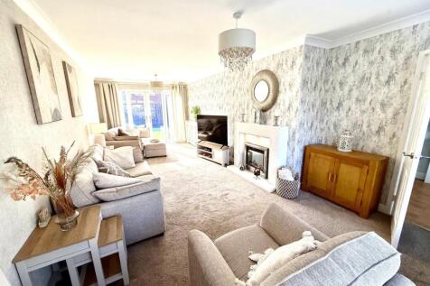 lounge 3