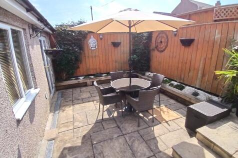 COURTYARD GARDEN