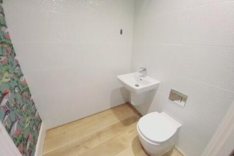 GROUND FLOOR WC