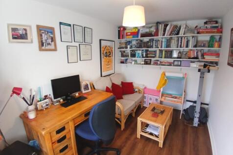 STUDY OR DINNG ROOM