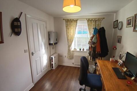 STUDY OR DINING ROOM