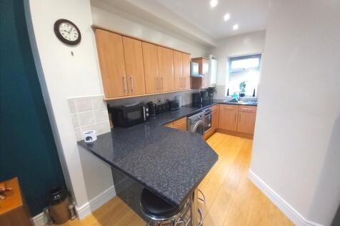 23B KITCHEN