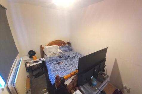 23A BEDROOM