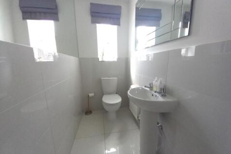 GROUND FLOOR WC