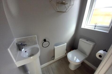 GROUND FLOOR WC