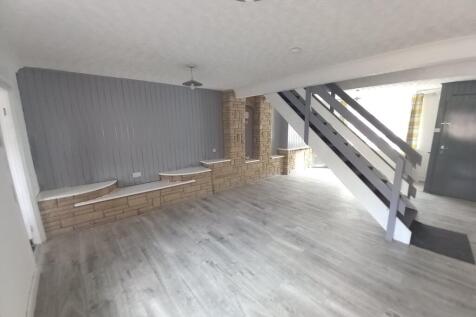 LOUNGE AND DINING ROOM
