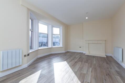 OPEN PLAN LIVING ACCOMMODATION