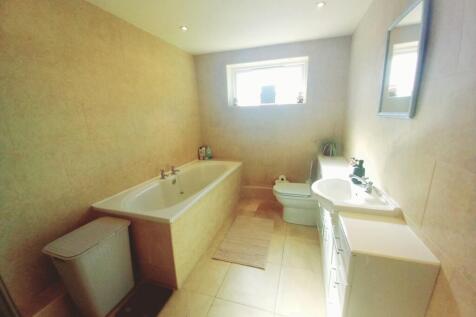 BATHROOM ONE