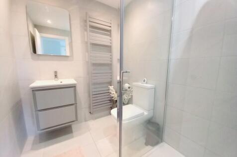 EN SUITE TWO