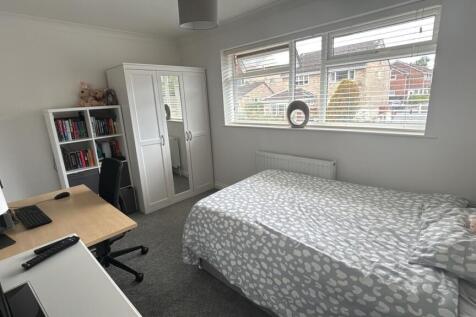 BEDROOM TWO2