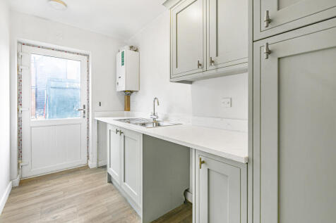 Plot 5 utility