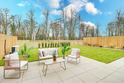 Plot 4 garden