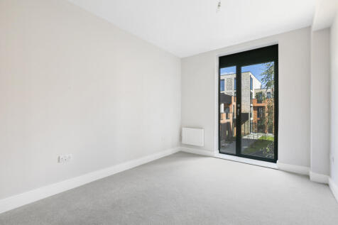 G2 bedroom