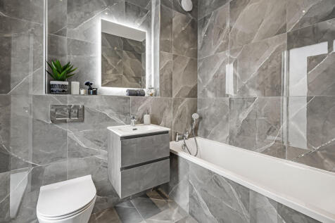 G3 bathroom