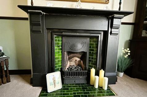 fireplace.JPG