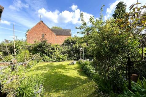 gardens.JPG