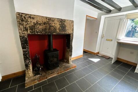 fireplace.JPG