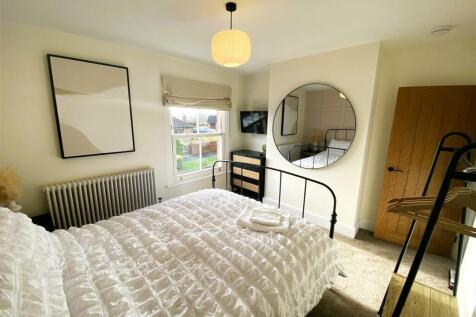 bed 1.JPG