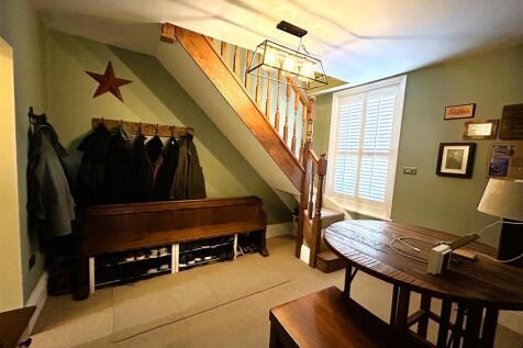 breakfast room.JPG
