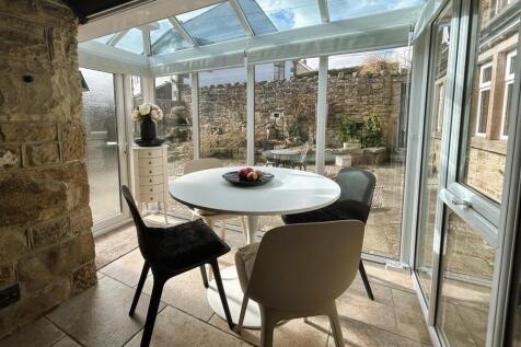 breakfast room.JPG