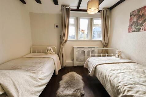 bed3.JPG