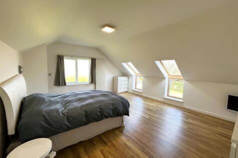 bed 1.JPG