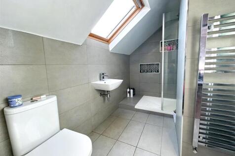 ff ensuite1.JPG