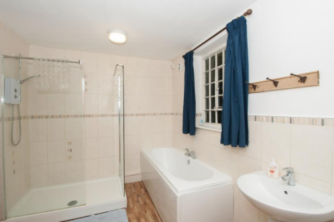 Bathroom 2.png