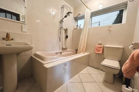 bathroom.JPG