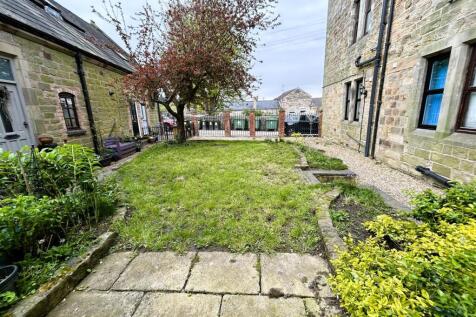 GARDEN.JPG