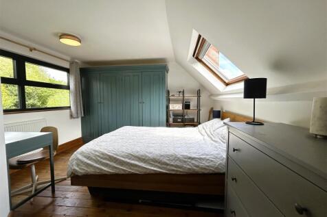 bed1.JPG