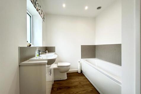 bathroom.JPG