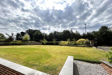 front garden.JPG
