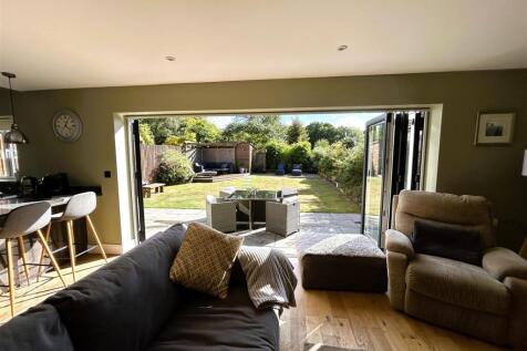 bi folds.JPG