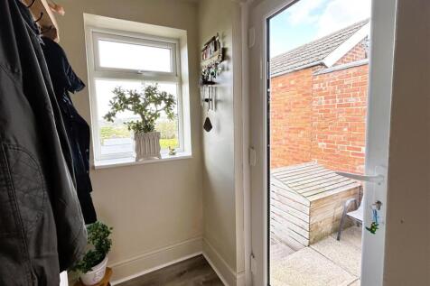 rear porch.JPG