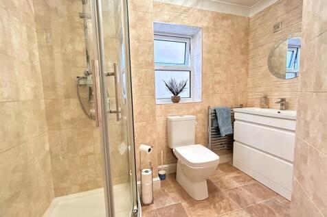 shower room.JPG