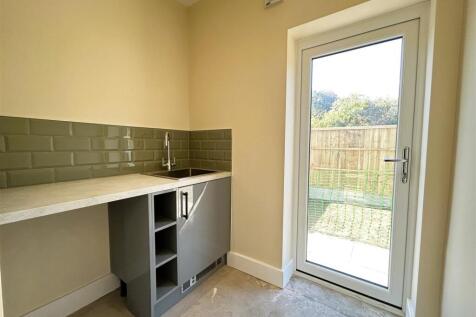 utility room .JPG