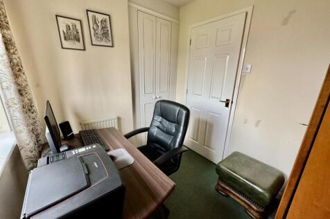Office (2).JPEG