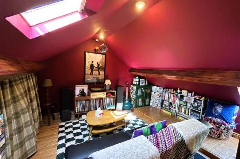 attic room.JPG