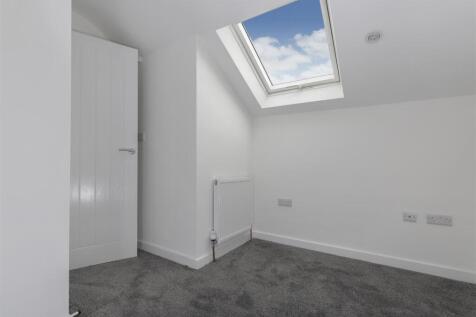 Bedroom Three / Study