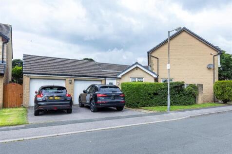 Garage/Driveway