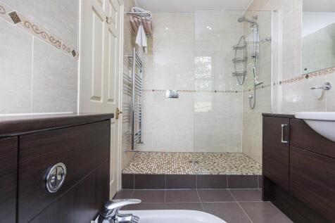 En Suite Shower Room