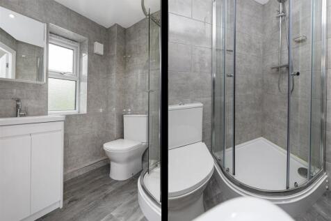 En Suite Shower Room