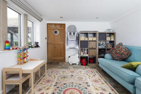 Study/Playroom/Bedroom