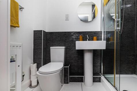 En Suite Shower Room
