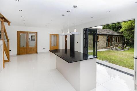 Living/Dining Kitchen