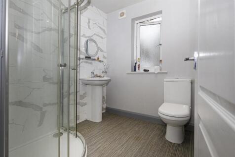 En Suite Shower Room