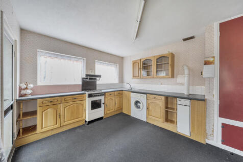 1359274-15-68d41d...