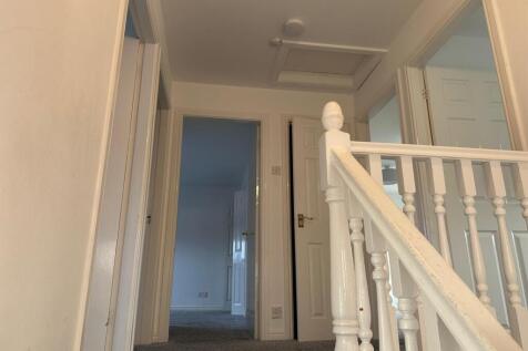 WhatsApp Image 2025-11-06 at 11.34.38 (7)